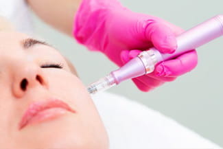 A woman receives a collagen injection for skin care. 