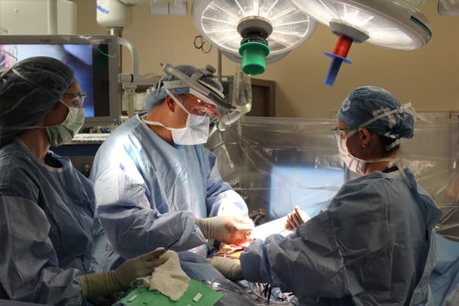 Evert Eriksson, M.D., performs SSRF procedures on patients with fractured and dislocated ribs to decrease complications and improve comfort during recovery.