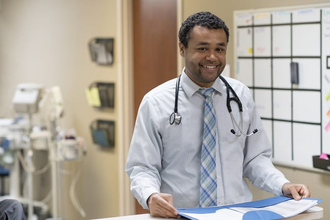 Dr. Nicholas Shungu is accepting new patients at the MUSC Health Primary Care – Epic Center doctor’s office in West Ashley.