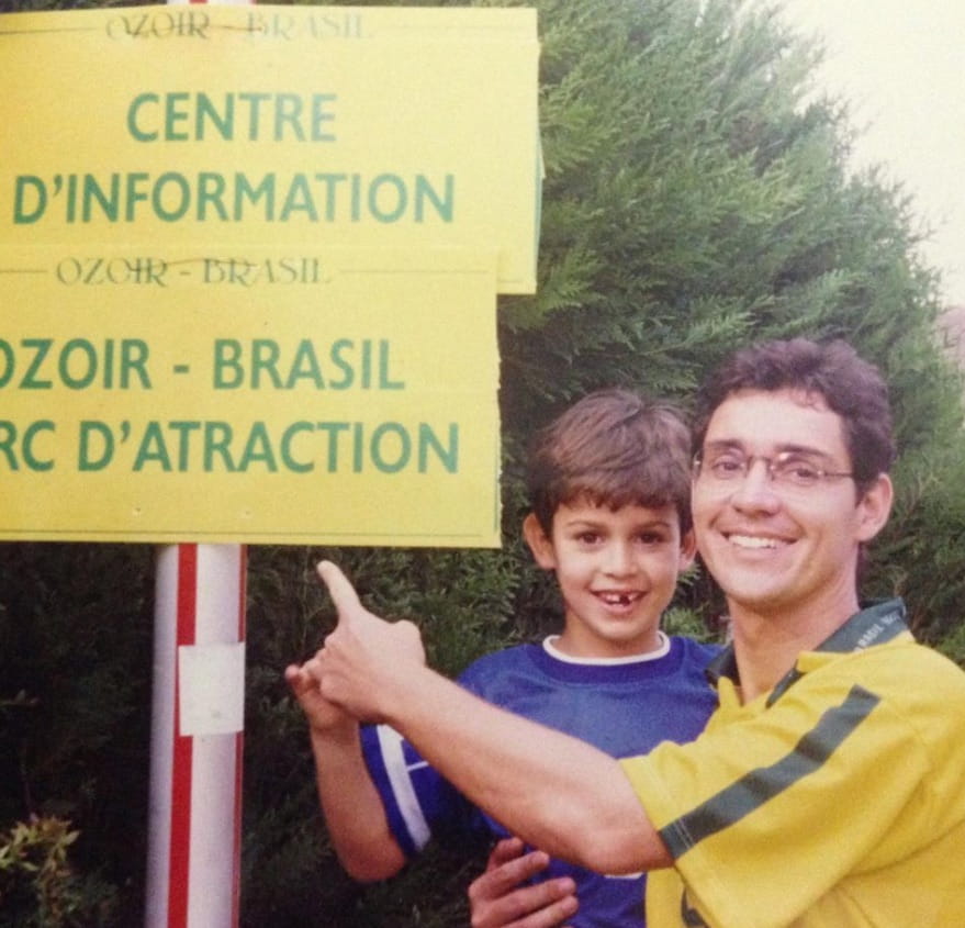 Victor Araujo with his father Jose at the World Cup in 1998. 